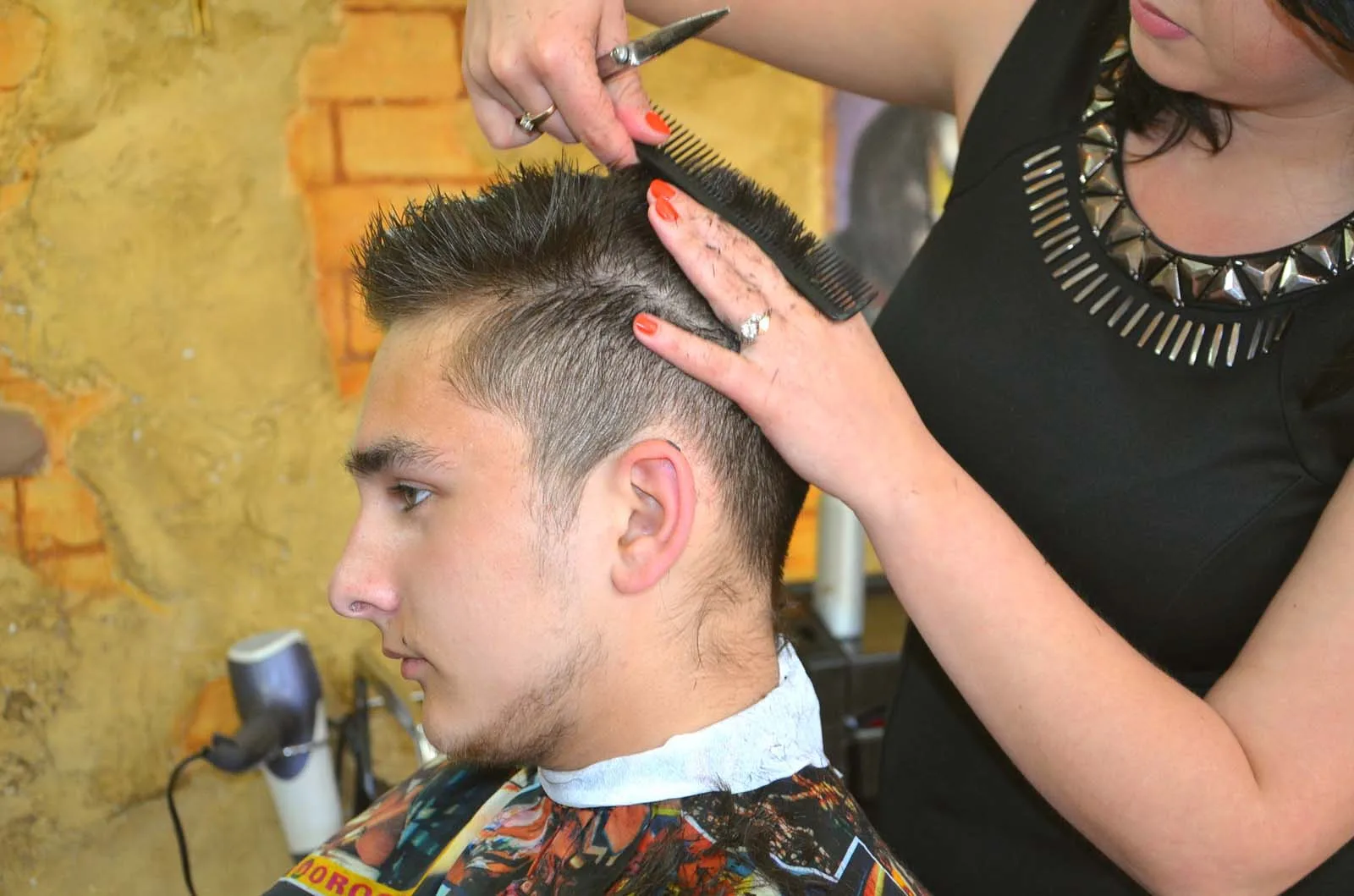 Backyard beauty salon and spa treatment room setup