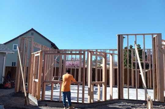 framing of one bedroom adu