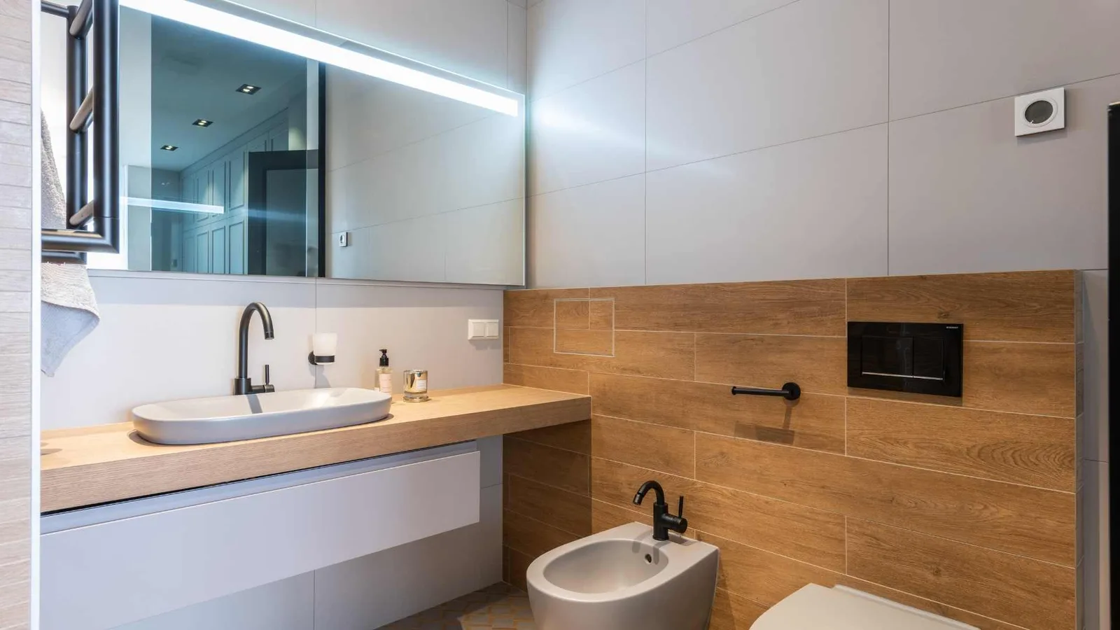Layered lighting in a bathroom