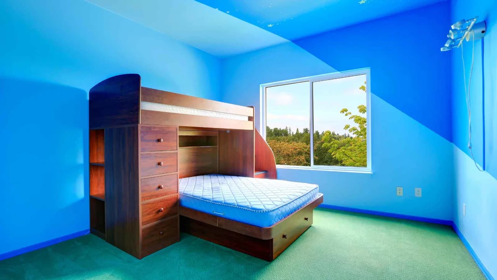 two level bed